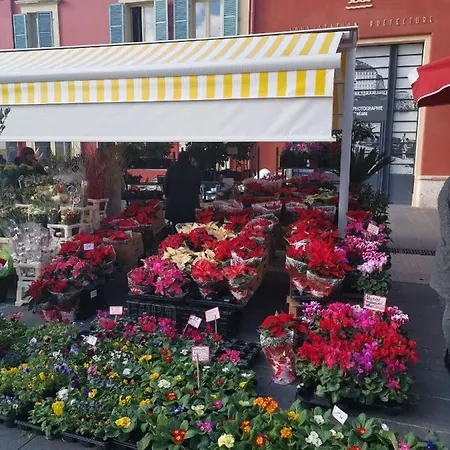 Апартаменты Vieux-nice N
